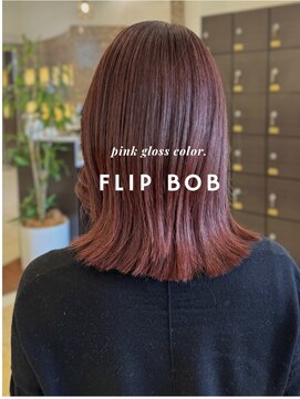 ヴィサージュ ギンザ VISAGE GINZA モーブピンクの艶感ストレートボブ