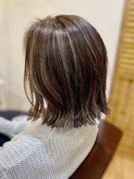リッチ 横須賀中央店(Rich)の写真/白髪染めで高発色&明るめカラーが楽しめる◎白髪ぼかしハイライト/インナーカラー等大人のブリーチも高評価
