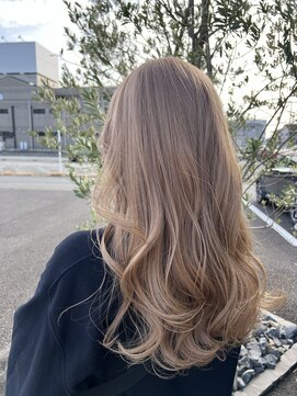 ソアロ(SOARO) ハイベージュ