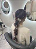 編みおろしポニーテール