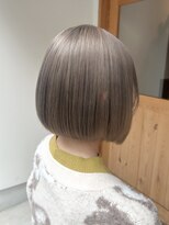 ルルズ(LULUS) 王道グレージュカラー