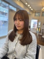 フレア(FLAiR) 20代30代顔周りのレイヤーカット明るめブリーチなしベージュ
