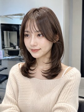 フォト イケブクロ(foto IKEBUKURO) 結べる小顔ミディアムレイヤー/顔まわりカット/グレージュ/池袋
