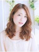 ゆるかわルーズヘアーで人気のカジュアルスタイル