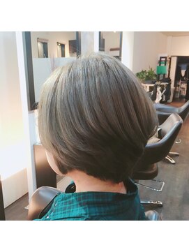 ロンド(Le rond) 外国人風グラデーションボブ