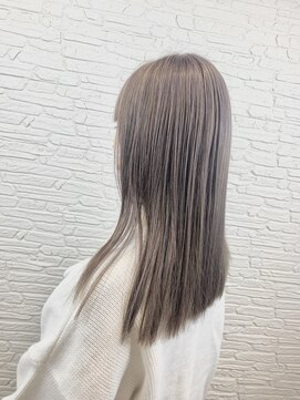 リオリス ヘア サロン(Rioris hair salon) シルバーベージュ