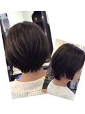 ショートボブ