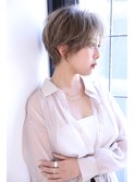 大人クールなくびれショート