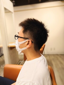 アンプリュス リアン(1+ Unplus lien) メンズナチュラルグラデーション/亀戸/刈り上げ