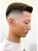 フェードカットツーブロックサイドパートビジネスショート30