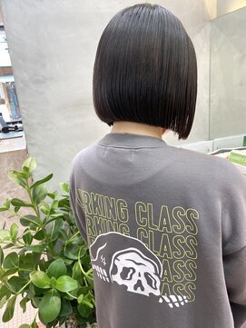 ロンドポレール 北千住(Lond polaire) 切りっぱなしボブ×地毛風ストレート