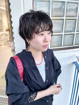 ロマーリ(LOMARLIE) マッシュショートウルフ_似合わせショートパーマ