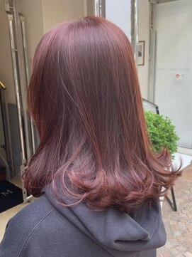 ビュートリアム 梅田(BEAUTRIUM) バーガンディレッド