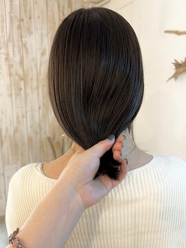 シーバイサイン(sea by Sign) オリーブグレージュ/切りっぱなしボブ/6トーン