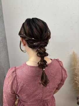 エフバイラブランシュ 大宮東口店(ef by La Blanche) 箔付きタイトヘアアレンジ/大宮東口タイトヘアアレンジ