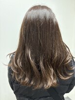 リュッカ(Lycka)&nbsp;大人女性的アッシュベージュ