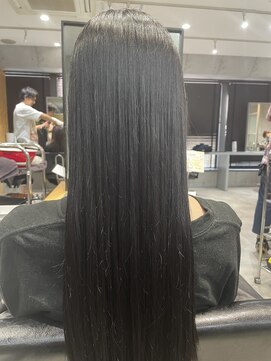 ネウィ 池袋(newi) 透明感ブルーブラックカラー