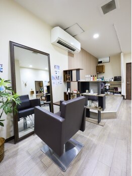 ヘアーサロングランデ 高円寺(hair salon Grande)の写真/一人のスタイリストが丁寧に仕上げるプライベートサロンで心地よい癒しの時間を体験♪