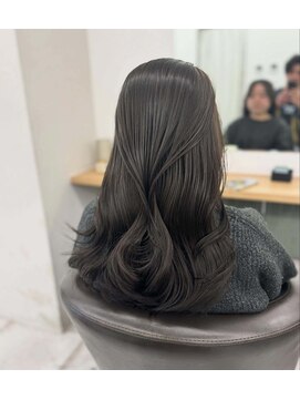 オットット(OttottO) 艶髪/透明感ヘア/ブリーチなし/韓国/ヘアレイヤー/表参道/外苑前