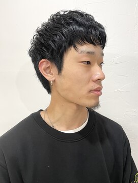 グラビートーキョー(GRABY tokyo) クセ毛を活かしたラフショートスタイル