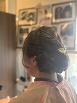 Ritsmr【8月上旬 NEW OPEN（予定）】&nbsp;全頭ウィッグでも自然で可愛いアップスタイルに♪