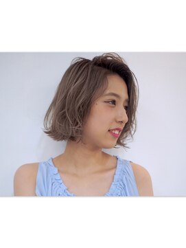 ネス(ness) [RIMMA] 外国人風☆クリーミーベージュ