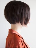 30代40代キャリアウーマン~ミセスまで大人前下がりショートボブ