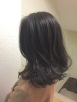 シエロ  池袋西口(Cielo)&nbsp;グレージュハイライトミディ 担当（SAYA）