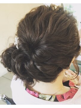 アール サロン ナゴヤ(Rr SALON NAGOYA) 人気のアレンジスタイル♪