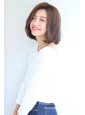 ふんわり透明感 かき上げ ブラウンベージュボブ