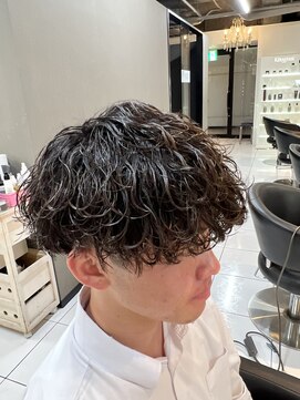 アイズ 海老名(AIZU) 波巻きパーマ　波巻きスパイラルパーマ　メンズマッシュパーマ