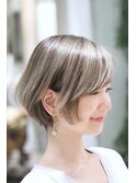 ハイライトカラー×ショートボブ
