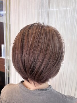 イーリング ピンクグレージュ