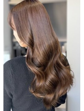 ラヴ(Luv) 大人ブラウンヘア