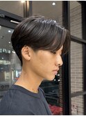 毛流れセンターパートニュアンスパーマカルマヘアメンズパーマ