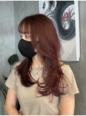 レイヤーカット×ワインレッド