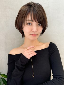 ロンドエニカ 大宮(Lond enika) 黒髪カタログ/ショート/オリーブグレー/小顔に見せるヘア☆192