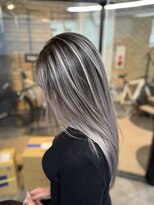 ラフ 難波店(LAFF)&nbsp;バレイヤージュ/シャドウルーツ/ハイライト/レイヤーカット