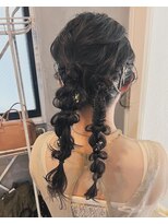 アルモ ヘア フア 東静岡(ALMO hair HUA) 【ALMO】ツイン編み下ろし