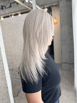 ラニヘアサロン(lani hair salon) ホワイトブロンド/ブリーチ/ハイトーン/抜きっぱなしブロンド