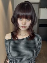 アイヴァン(AIVAN)&nbsp;ミディアムハッシュカット 顔周りカット ワインレッドiii