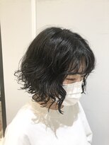 低温デジタルパーマで作る根元からくるくるボブ