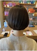 ショートボブ