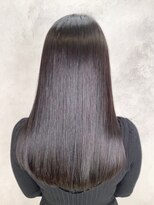 アイティーバイアルバム 藤沢店(IT by ALBUM) ブラックアッシュ_外ハネボブセクションカラー_ba387201