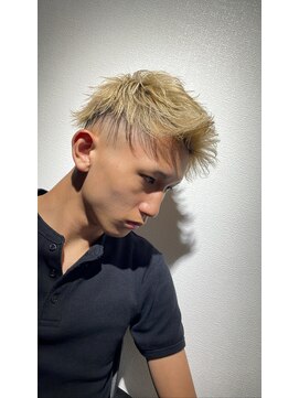 アローズ 久留米店(arose) 【大人気】ハイトーンフェード