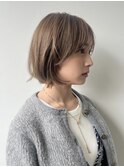 ミディアムボブ/シースルーバング/ベージュカラー