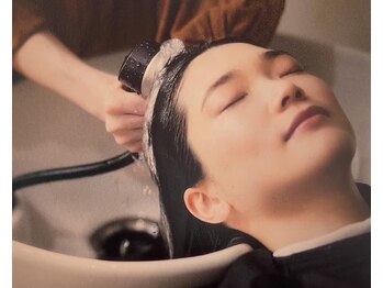 SHIMONS HAIR 【シモンズ　ヘアー】