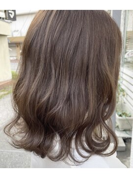 サンズ(suns) 【Miyuki】ブリーチなしでつくるハニーベージュ