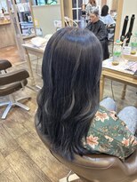 アルターリール(aL ter Rire)&nbsp;黒髪/ボブルフ/ネビージュ/小顔/ワンレン