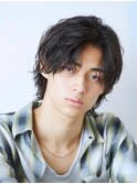 《First》カジュアルなゆるウェーブデザイン